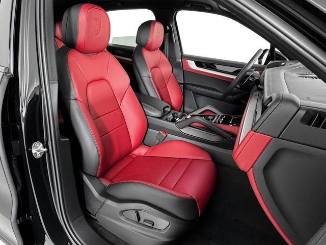 new 2025 Porsche Cayenne car, priced at $95,845
