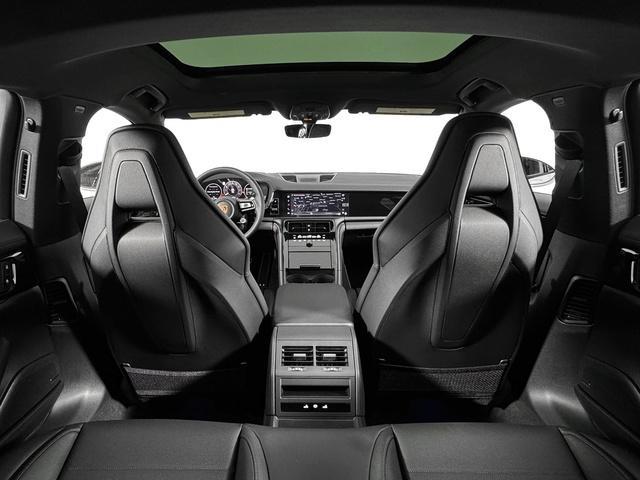 new 2025 Porsche Panamera car, priced at $124,635