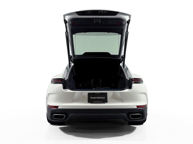 new 2026 Porsche Panamera car, priced at $137,050