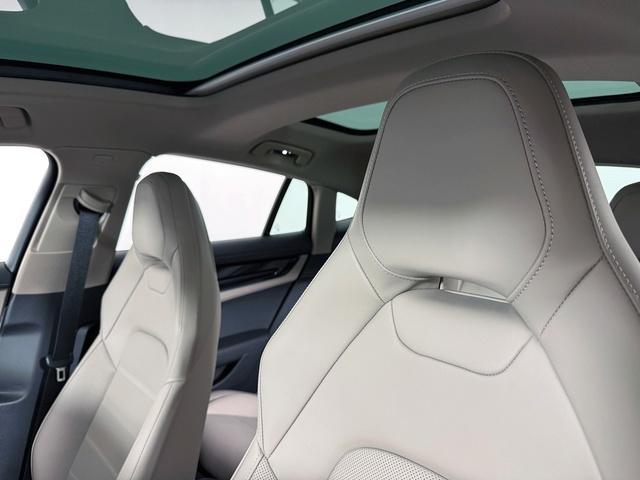 new 2026 Porsche Panamera car, priced at $137,050