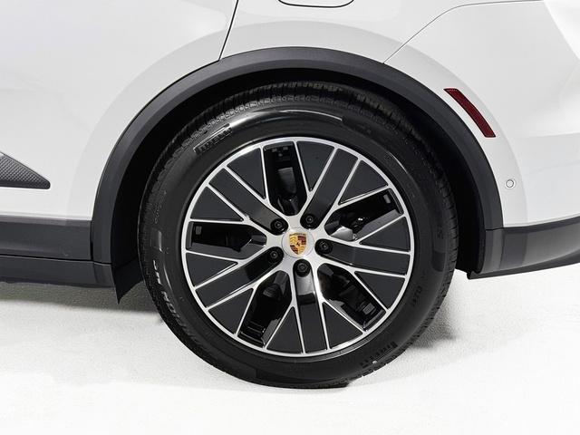 new 2025 Porsche Macan car, priced at $81,375