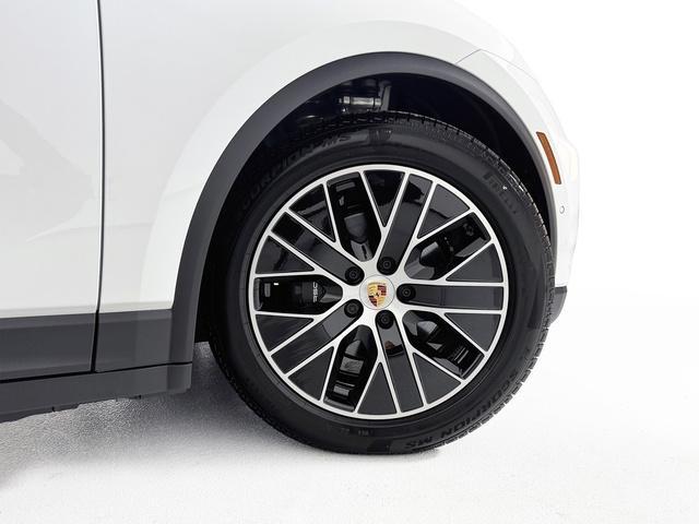 new 2025 Porsche Macan car, priced at $81,375