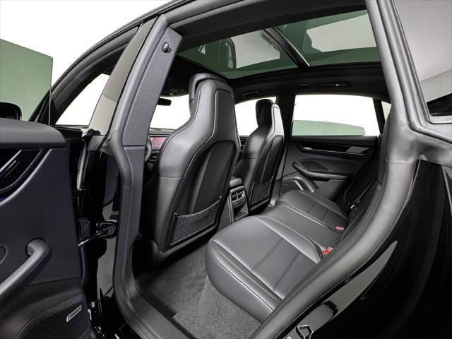used 2025 Porsche Macan car