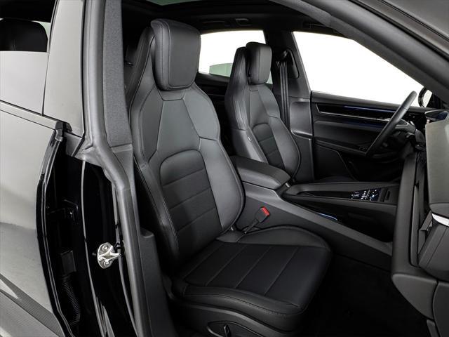 used 2025 Porsche Macan car
