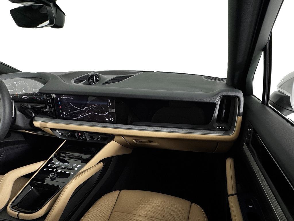new 2025 Porsche Cayenne car, priced at $118,900