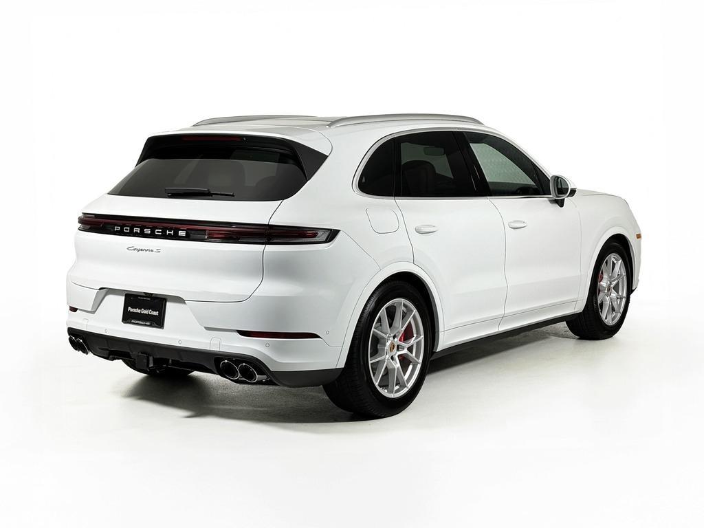 new 2025 Porsche Cayenne car, priced at $118,900