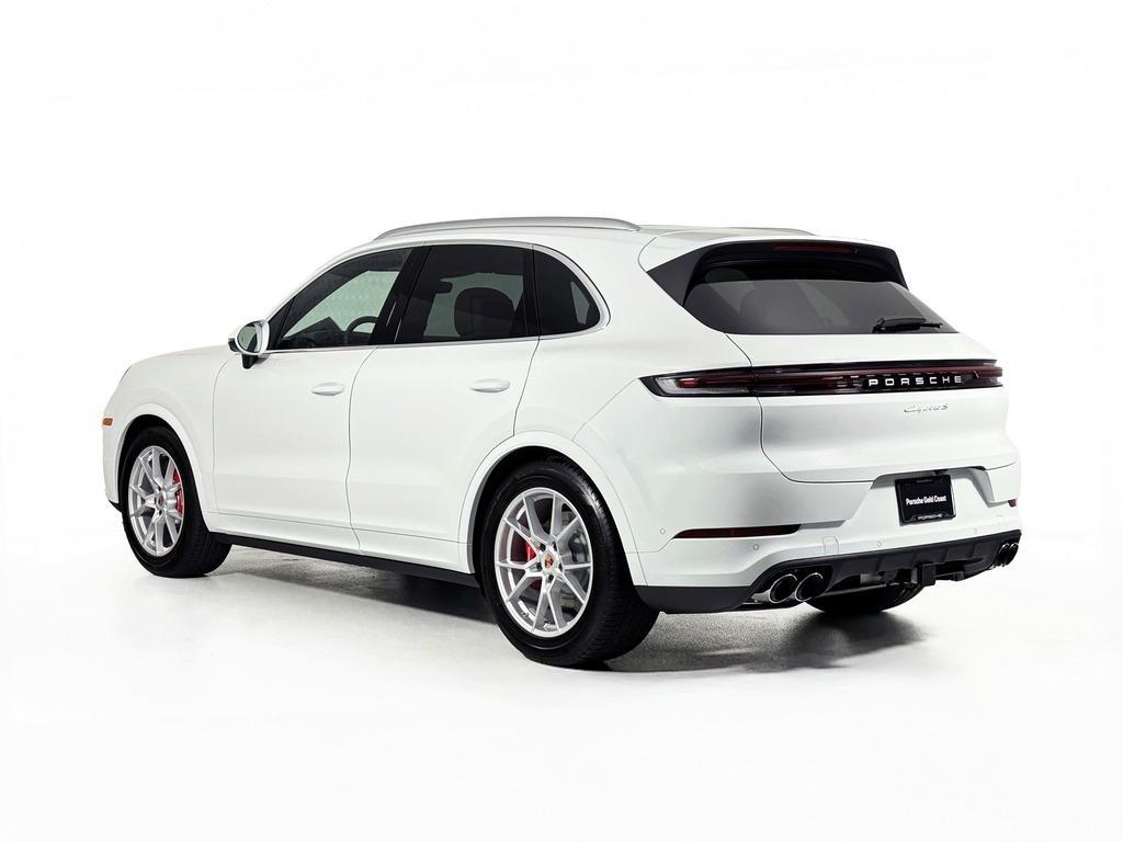 new 2025 Porsche Cayenne car, priced at $118,900