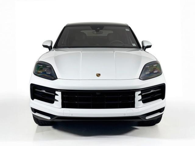 new 2025 Porsche Cayenne car, priced at $102,265