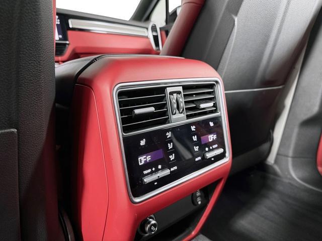 used 2022 Porsche Cayenne car, priced at $74,495