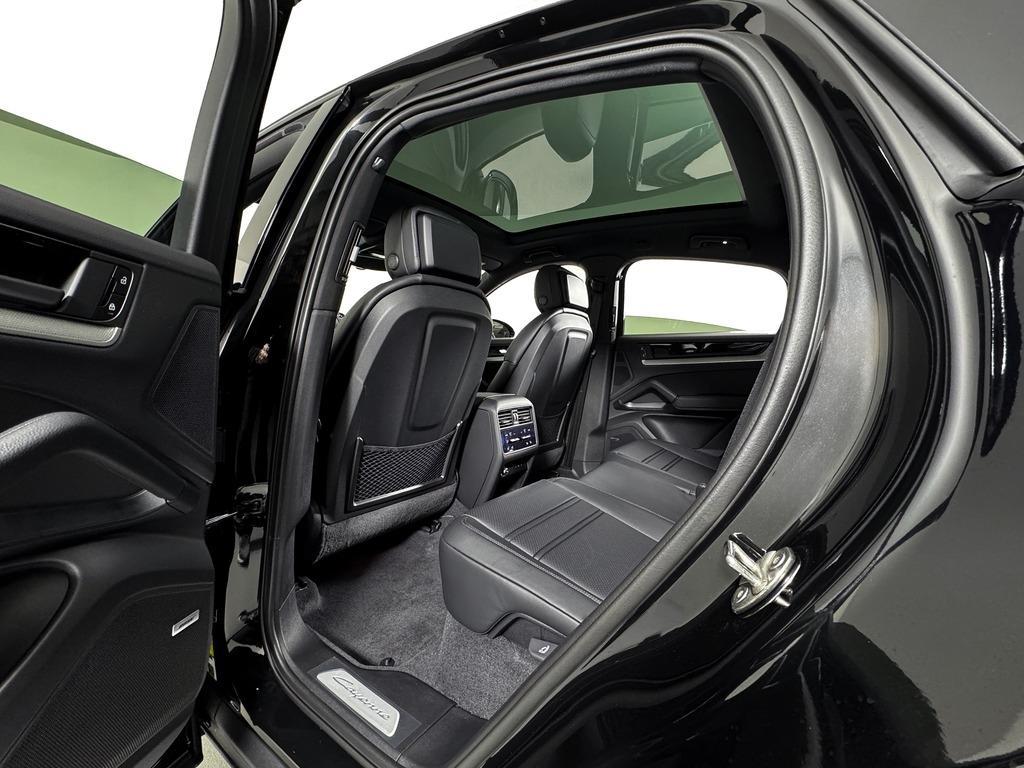 new 2025 Porsche Cayenne car, priced at $121,065