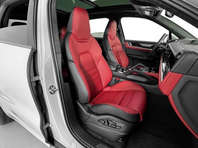 new 2025 Porsche Cayenne car, priced at $171,995