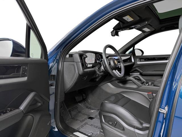 used 2025 Porsche Cayenne car, priced at $87,800