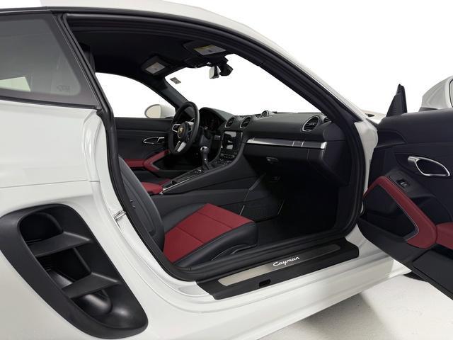 new 2025 Porsche 718 Cayman car, priced at $86,335