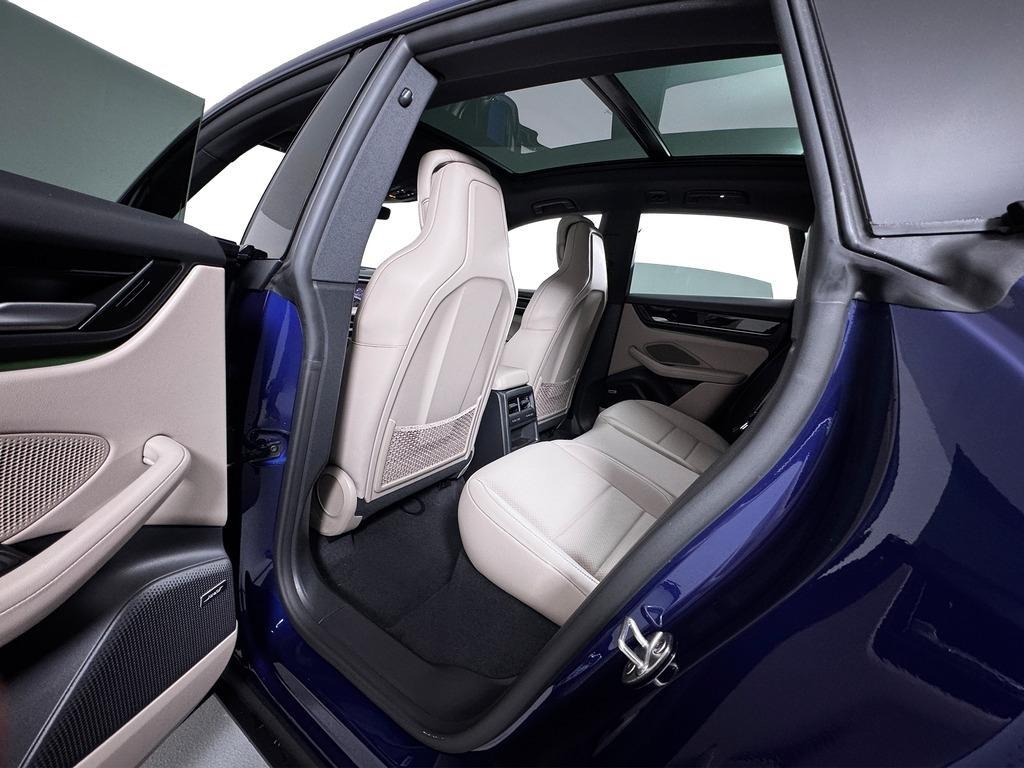 new 2025 Porsche Macan car, priced at $81,595