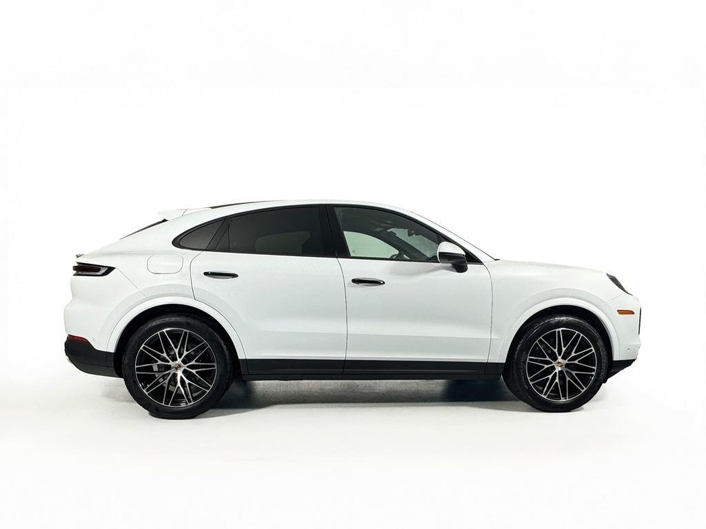 new 2025 Porsche Cayenne car, priced at $103,015