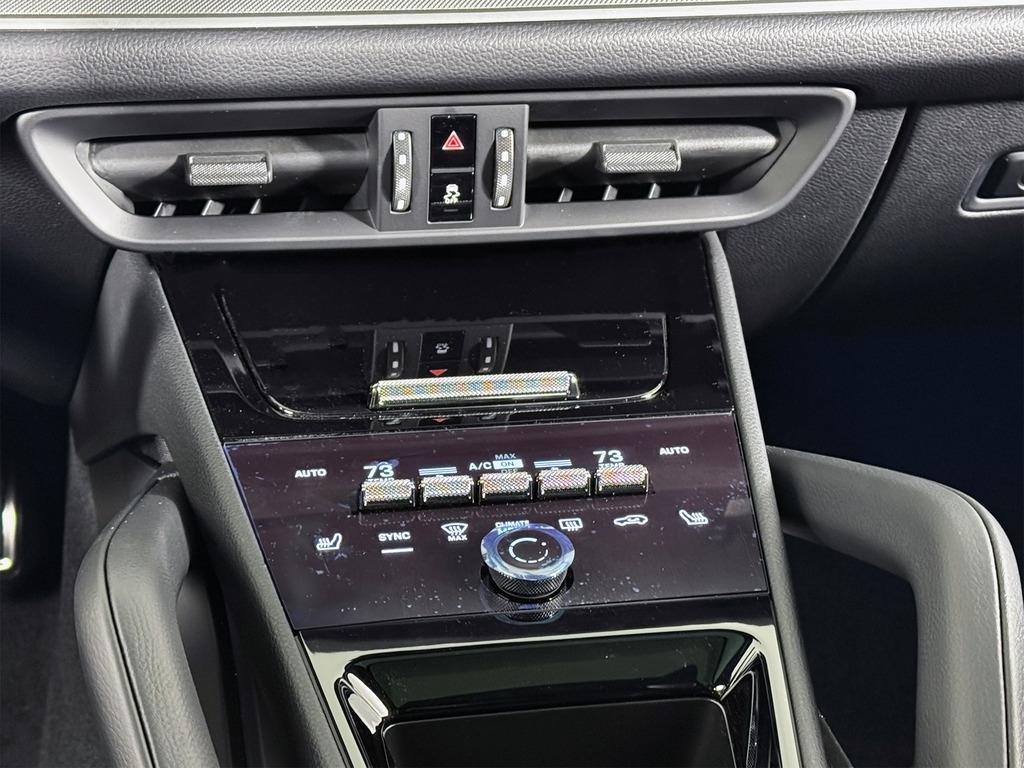 new 2025 Porsche Cayenne car, priced at $110,265