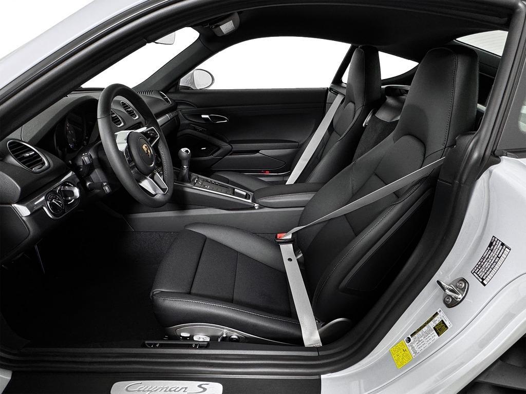 new 2025 Porsche 718 Cayman car, priced at $102,035