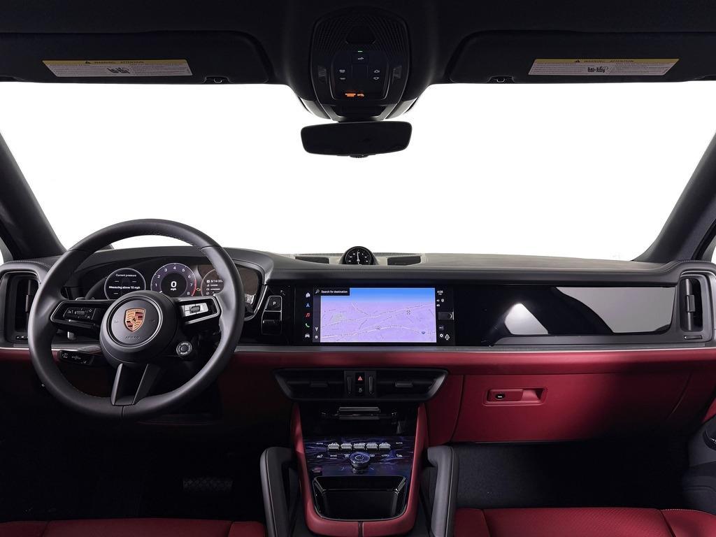 new 2025 Porsche Cayenne car, priced at $104,085