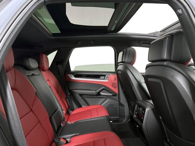 new 2025 Porsche Cayenne car, priced at $103,555