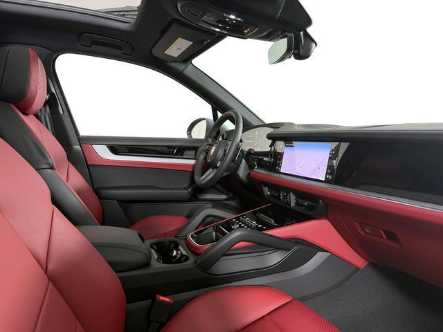 new 2025 Porsche Cayenne car, priced at $103,555