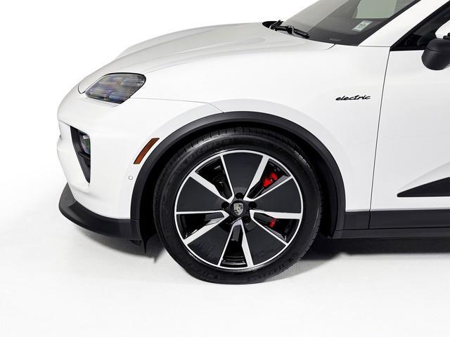 new 2025 Porsche Macan car, priced at $88,995