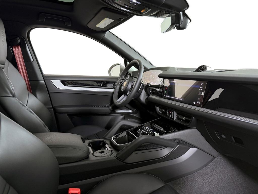 new 2025 Porsche Cayenne car, priced at $99,665