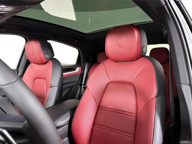 new 2025 Porsche Cayenne car, priced at $104,635