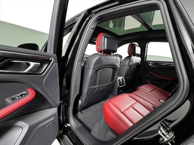 used 2025 Porsche Macan car