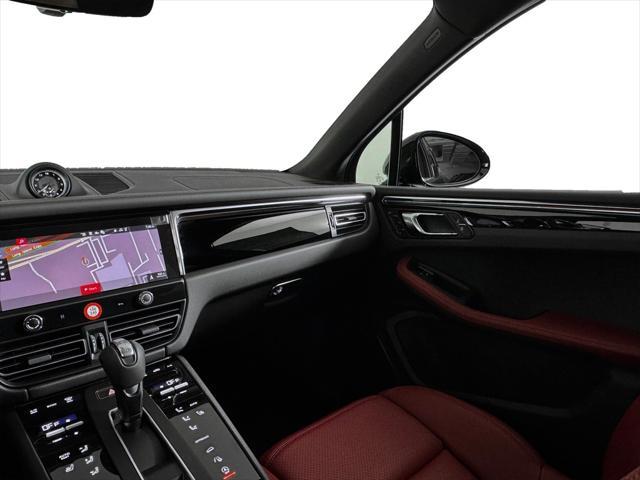 used 2025 Porsche Macan car