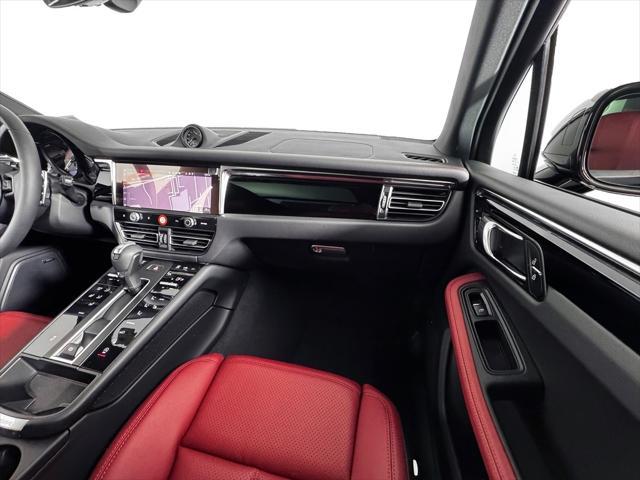 used 2025 Porsche Macan car
