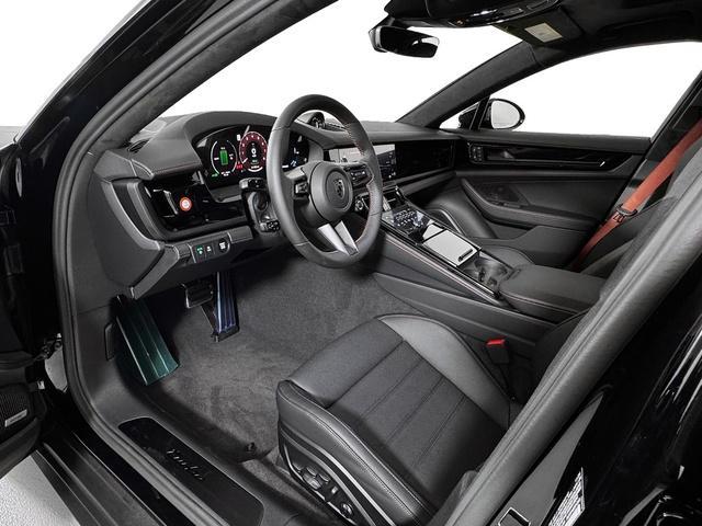 new 2025 Porsche Panamera car, priced at $213,595