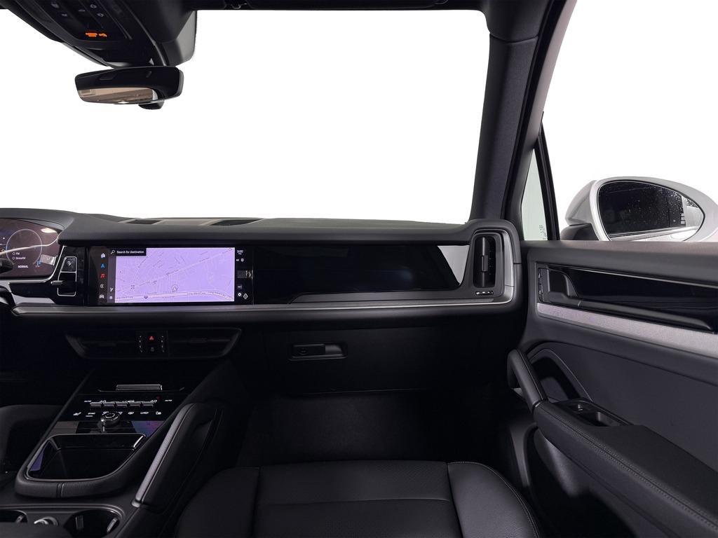 used 2025 Porsche Cayenne car, priced at $82,895