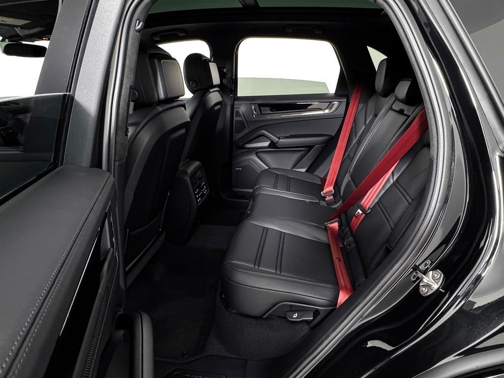 new 2025 Porsche Cayenne car, priced at $136,445