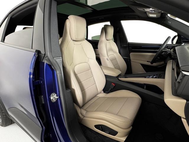 new 2025 Porsche Macan car, priced at $89,095