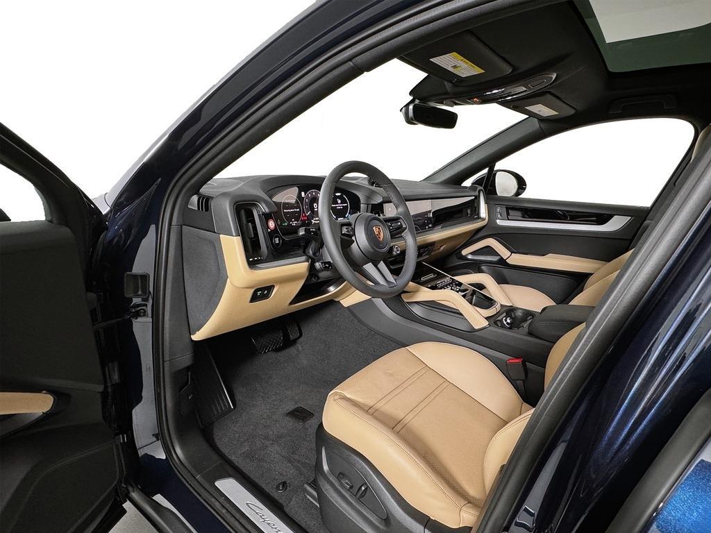 new 2025 Porsche Cayenne car, priced at $98,655