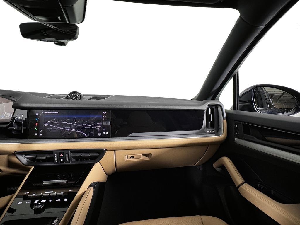 new 2025 Porsche Cayenne car, priced at $98,655