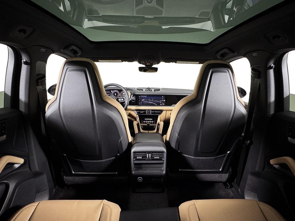 new 2025 Porsche Cayenne car, priced at $98,655