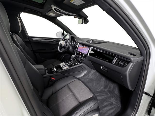 used 2025 Porsche Macan car