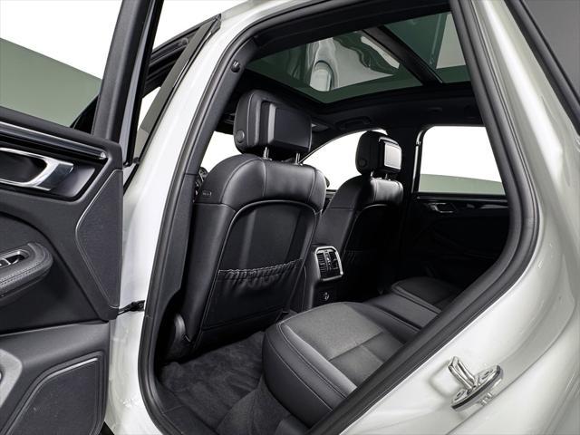 used 2025 Porsche Macan car