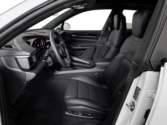 used 2025 Porsche Macan car, priced at $81,495