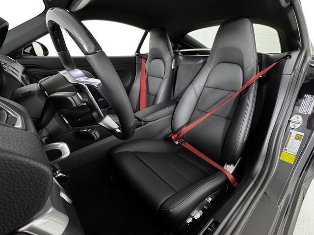 new 2025 Porsche 718 Cayman car, priced at $101,015