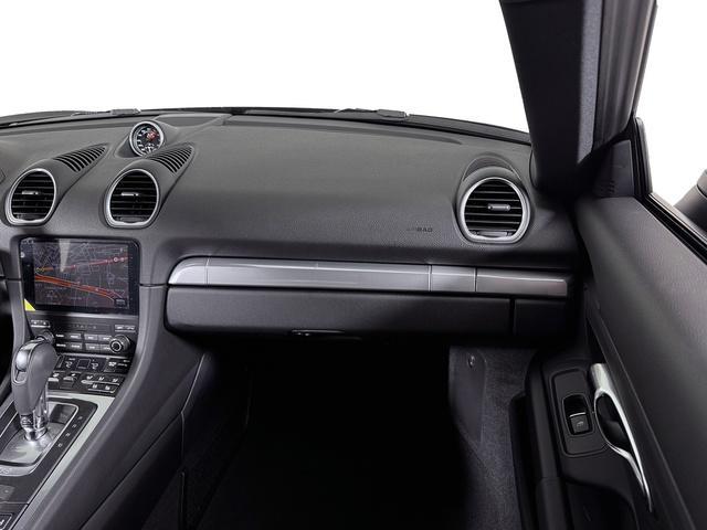 new 2025 Porsche 718 Cayman car, priced at $101,015