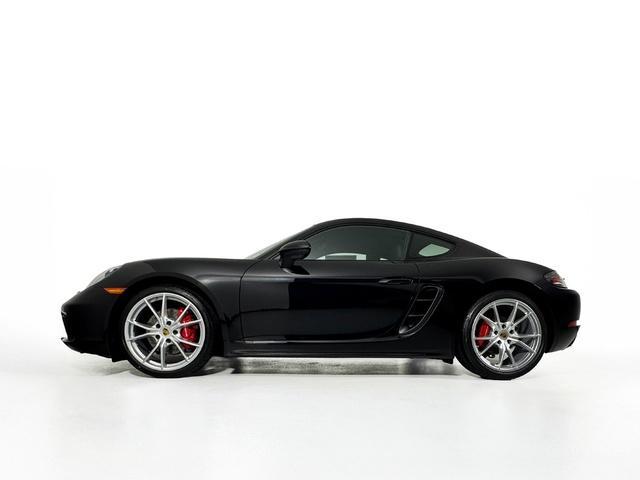 new 2025 Porsche 718 Cayman car, priced at $101,015