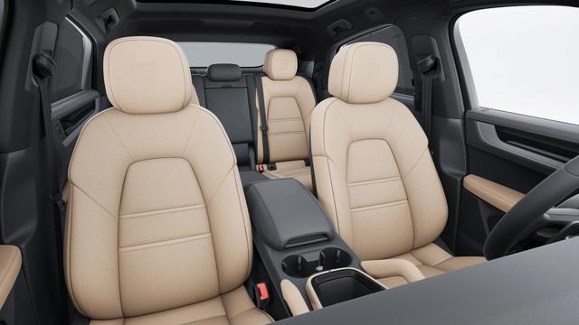 new 2025 Porsche Cayenne car, priced at $104,975