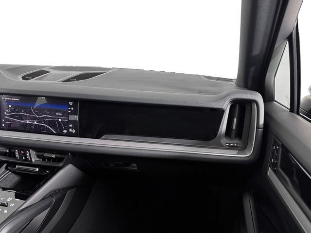 new 2025 Porsche Cayenne car, priced at $100,305