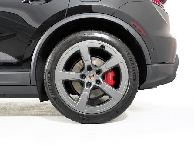 new 2025 Porsche Macan car, priced at $92,825