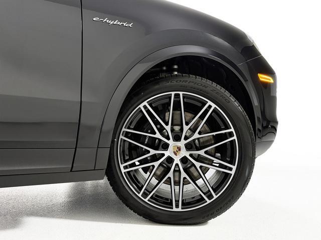 new 2026 Porsche Cayenne car, priced at $125,680