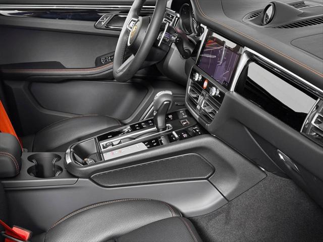 used 2025 Porsche Macan car