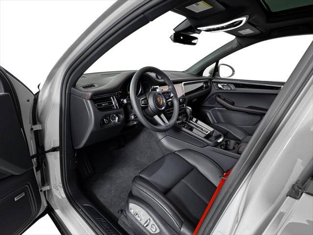 used 2025 Porsche Macan car