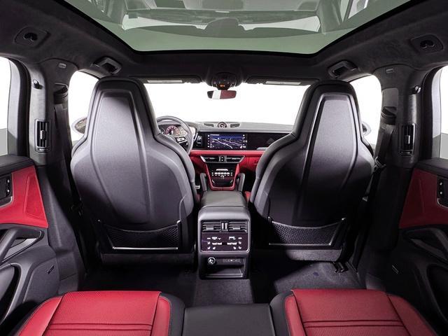new 2025 Porsche Cayenne car, priced at $174,625